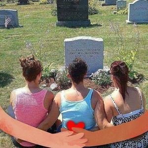 Meet your Posher, Janel